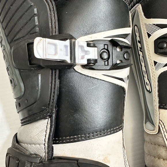 GAERNE G Style Motocross Boots Black/White Mens Sz 5, Made Inn Italy main image 6